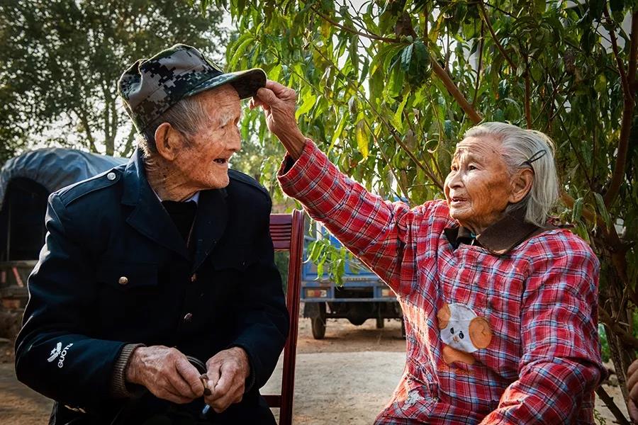 百岁老兵陈训杨：盛光与萤火