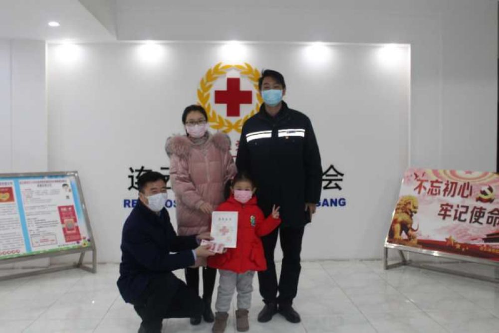 04.jpg 防疫战场上,他们再次成为一个兵-云南能投军创产业投资有限公司
