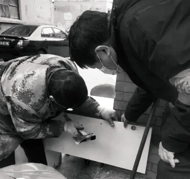 清明缅怀：致敬牺牲在战疫一线的退役老兵