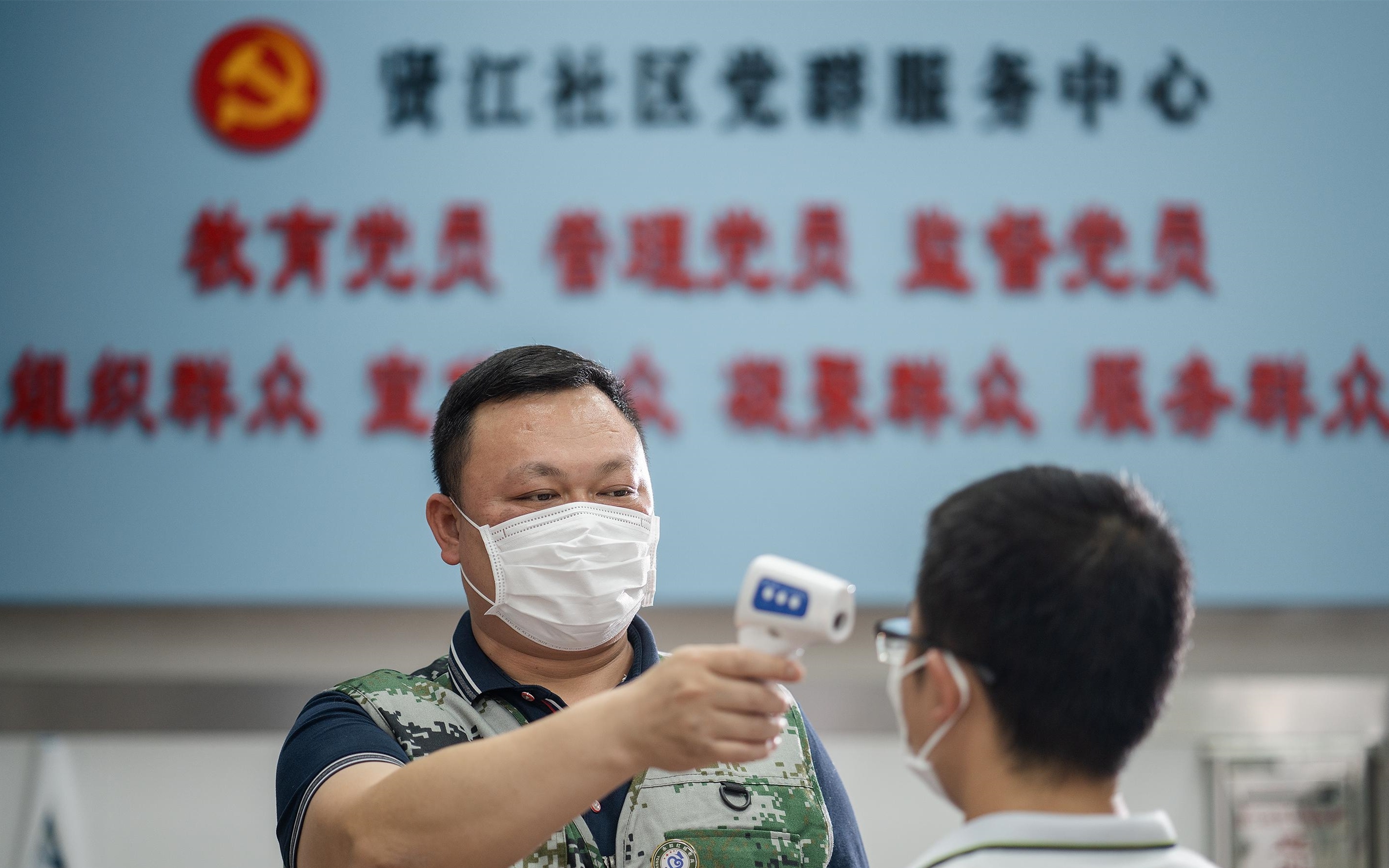 广州“红棉老兵”亮相，1.6万名退役军人参与志愿服务