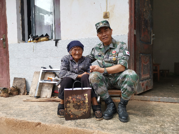 安振江：战场余生不了情