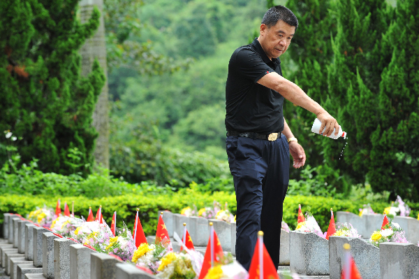 朱豫刚：战地情深，生死之约40年