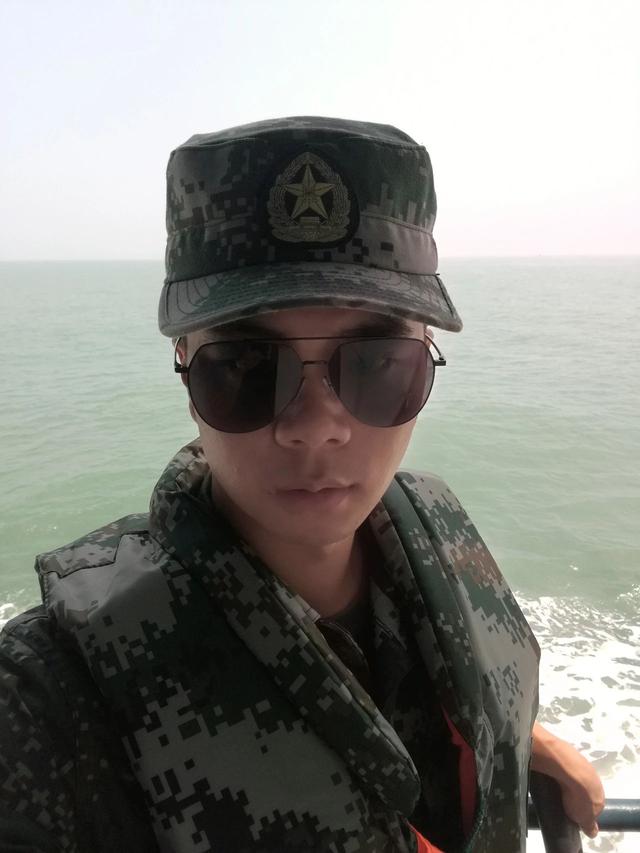 点赞！杭师大退役大学生士兵勇救落水儿童