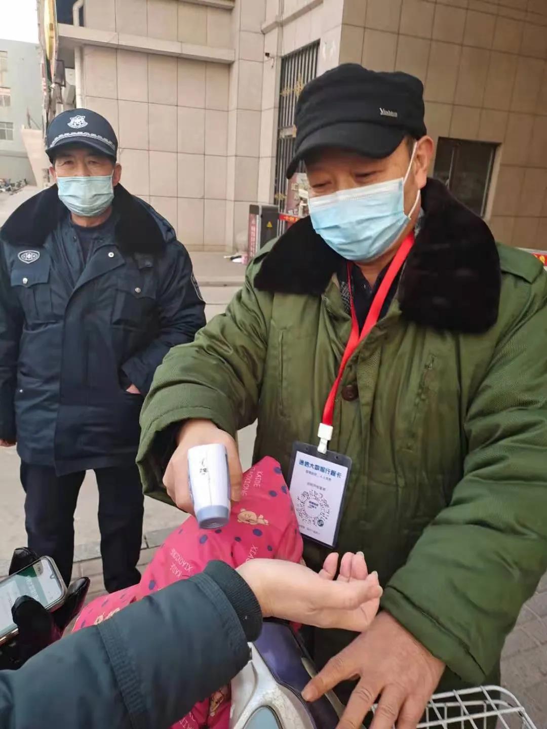 中国退役军人丨庆祝建党100周年特别节目《忠诚》第九集：《郭万里 ：笔墨深情，为党讴歌》