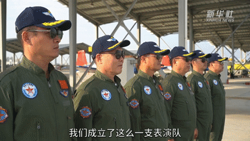 离死神最近的人——走近退役空军试飞员