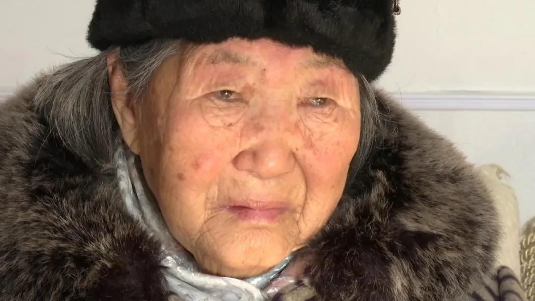 结婚9个月丈夫奔赴战场 妻子守候一生 94岁终于等来了“相见”
