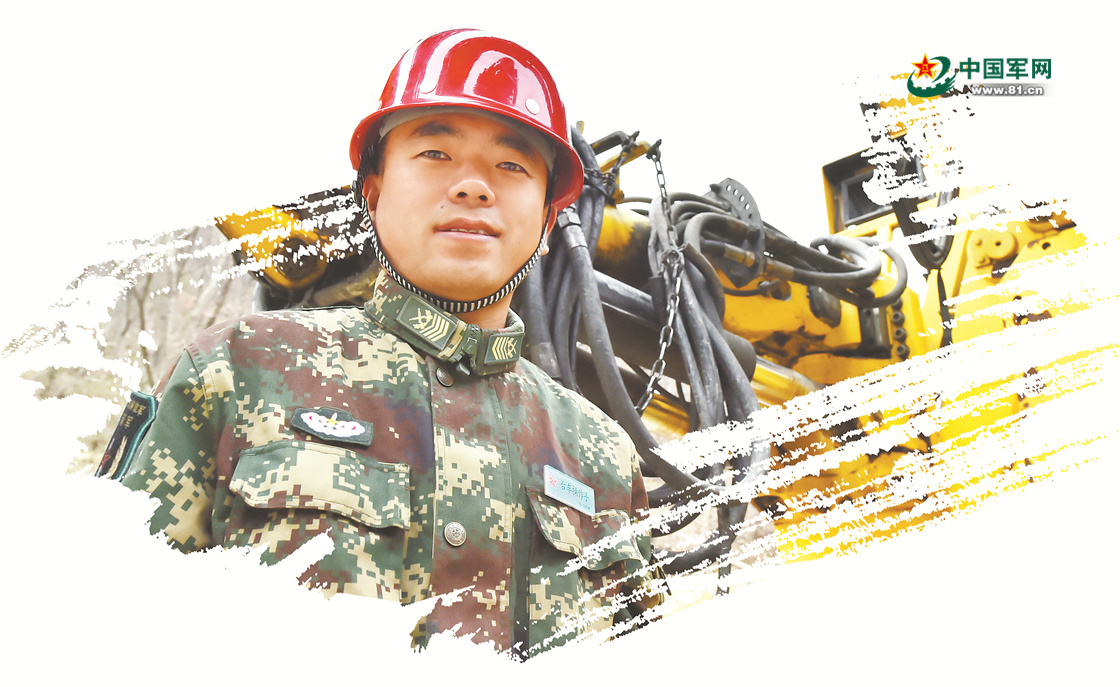 4名火箭军老兵告别军营 烈焰见证岁月荣光