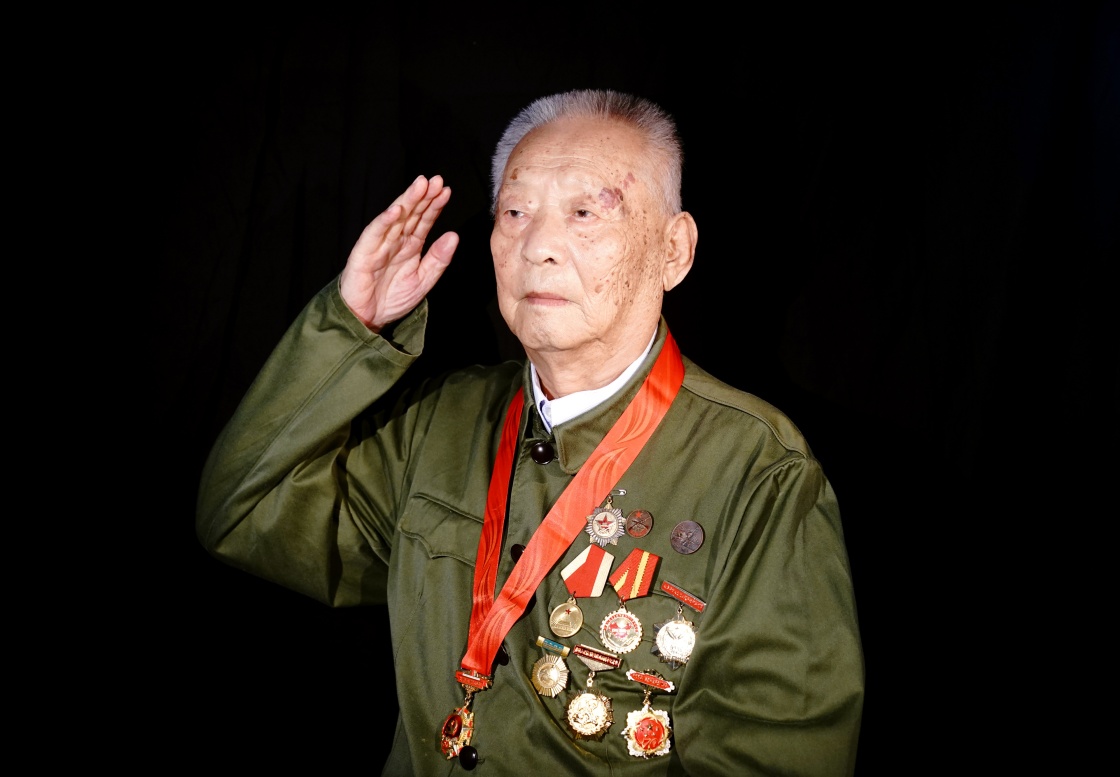 浴血荣光丨致敬抗战老战士——刘振声
