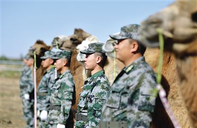 大漠深处，五星红旗高高飘扬！