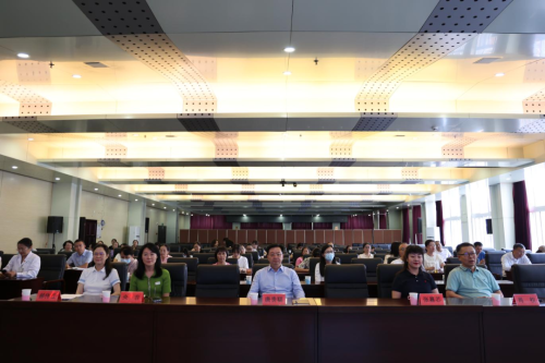 省退役军人事务厅开展“健康行&#32;家庭乐”家风家教主题活动