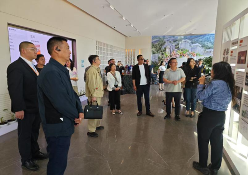 昆明市军休系统赴泰康之家滇园参观学习