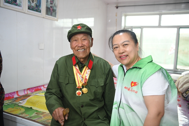 纪念中国人民抗日战争暨世界反法西斯战争胜利80周年·寻访老兵足迹主题宣传活动展播（四）|  抗战老兵王凤广：炮火硝烟中忘生死 和平年代献余热
