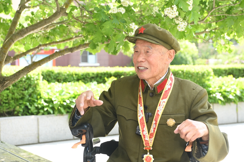 纪念中国人民抗日战争暨世界反法西斯战争胜利80周年·寻访老兵足迹主题宣传活动展播（五）|  抗战老兵韩景俊：枪林弹雨铸忠诚 桑榆暮年传薪火